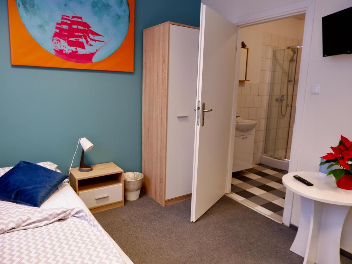 Moon Hostel Gdańsk Eksteriør bilde